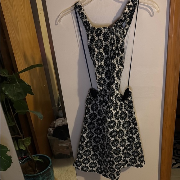 New Bardot Dress - Picture 5 of 7
